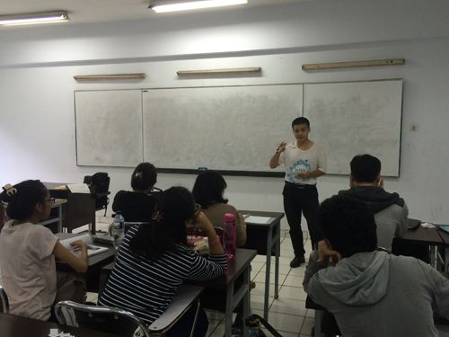 我校张春禹老师在印尼达尔玛·帕尔沙达大学开展汉语教学支教工作